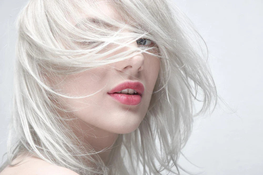 Saçlarını Onarmak İsteyenler İçin Günlük Kullanıma Uygun Bakım Rehberi: Keratin & Collagen Shampoo ile Güçlenen Saçlar