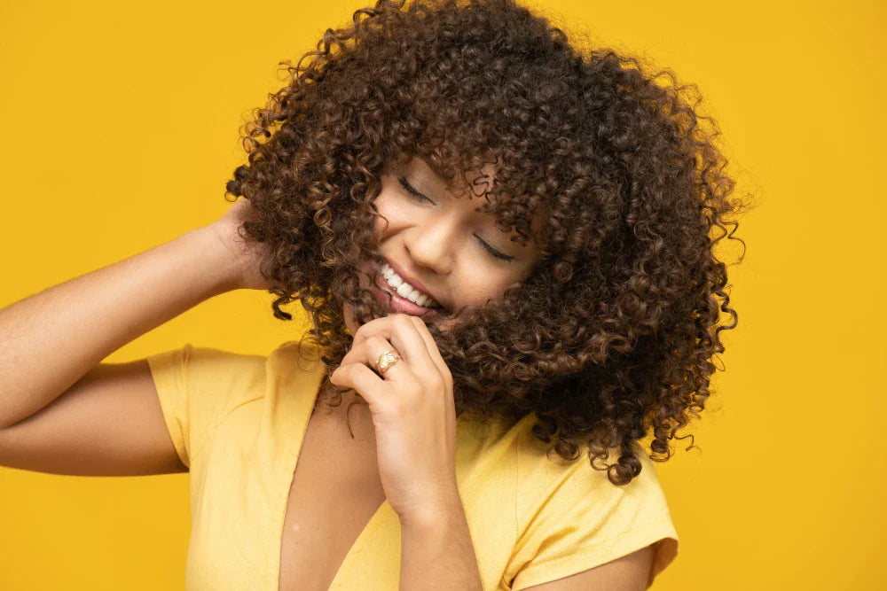 2025 Saç Maskesi Trendleri: Moisturizing Care Hair Mask ile Doğal Yağlar, Kolajen ve Keratin Etkisi