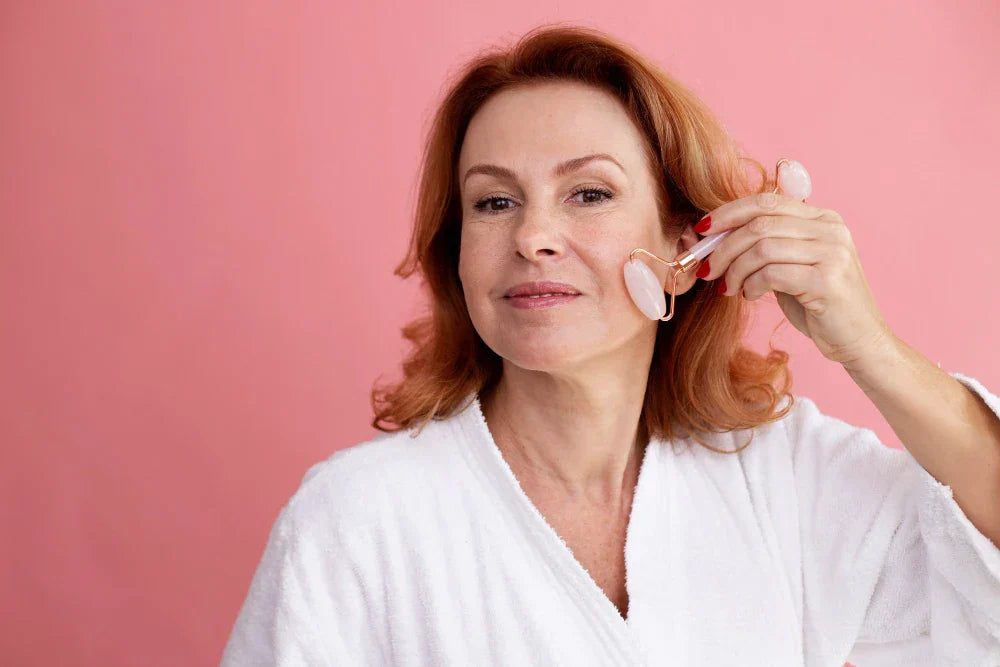 Yaşlanma Belirtilerine Karşı Etkili Bakım: En İyi Anti-Aging Krem Önerileri