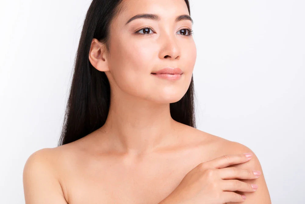 Cilt Yenileyici ve Tazeleyici Nemlendirici Serumlar: Hydrating H.A. Serum ile Yeni Bir Işıltı